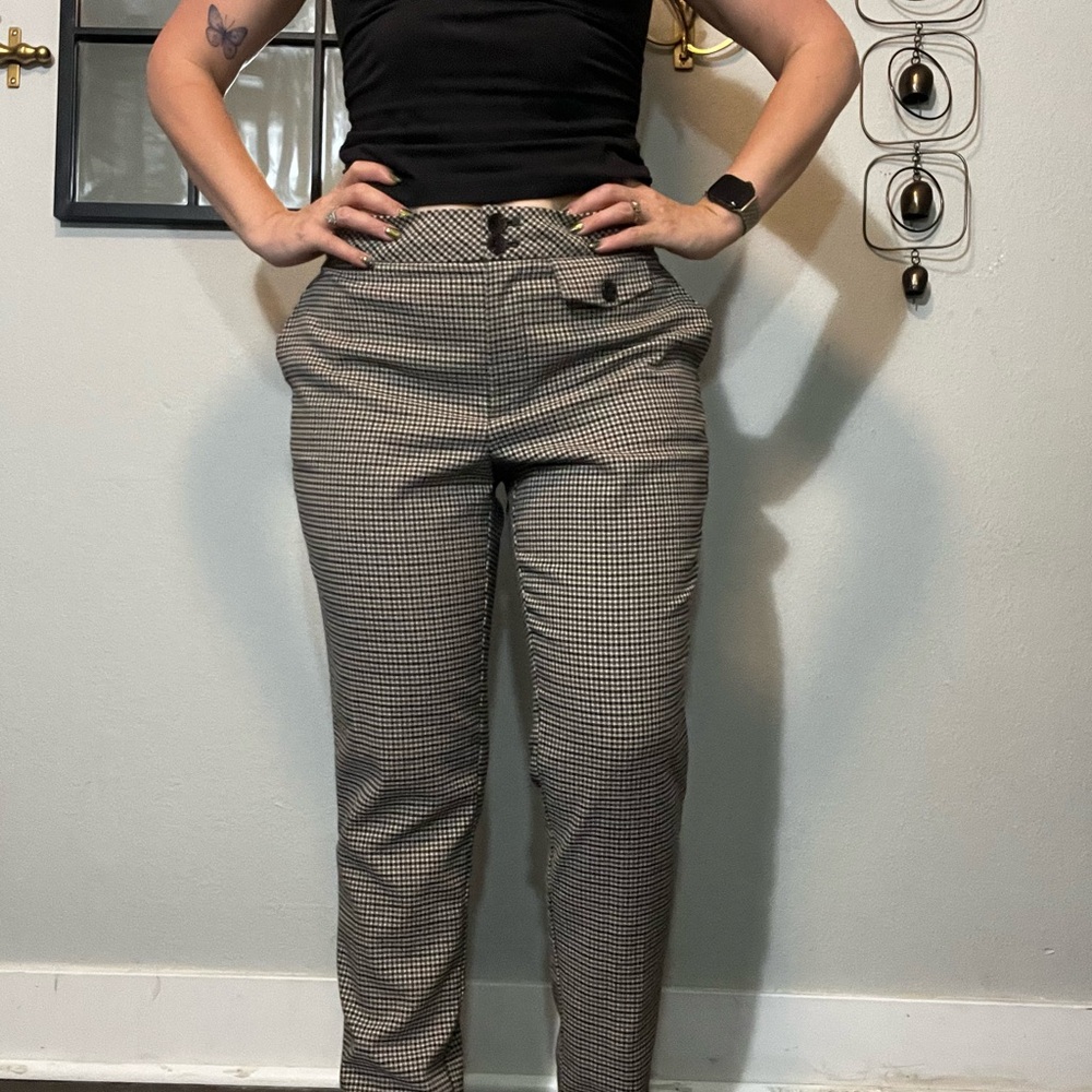 Vince Camuto Black Brown and White micro Houndstooth Ankle Pants